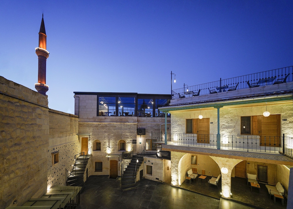 The Niche Cave Hotel +12 Adult 3/50