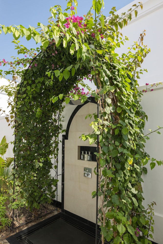 Raffles Al Areen Palace Bahrain 4/69