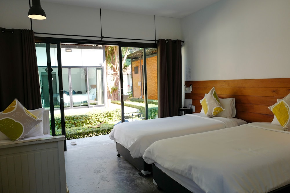 Nature Beach Resort 20/70