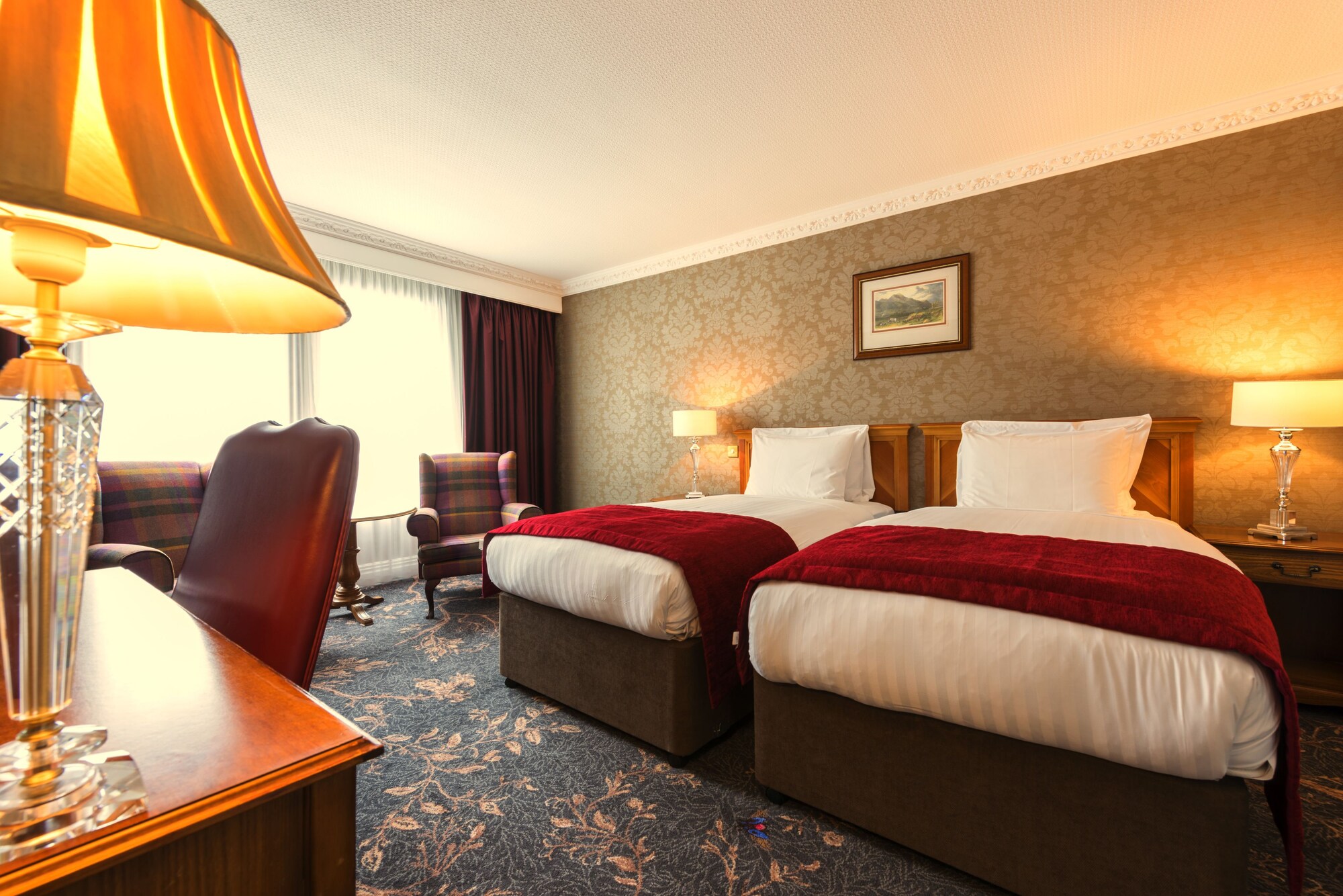 CLASSIC, TWIN BEDS