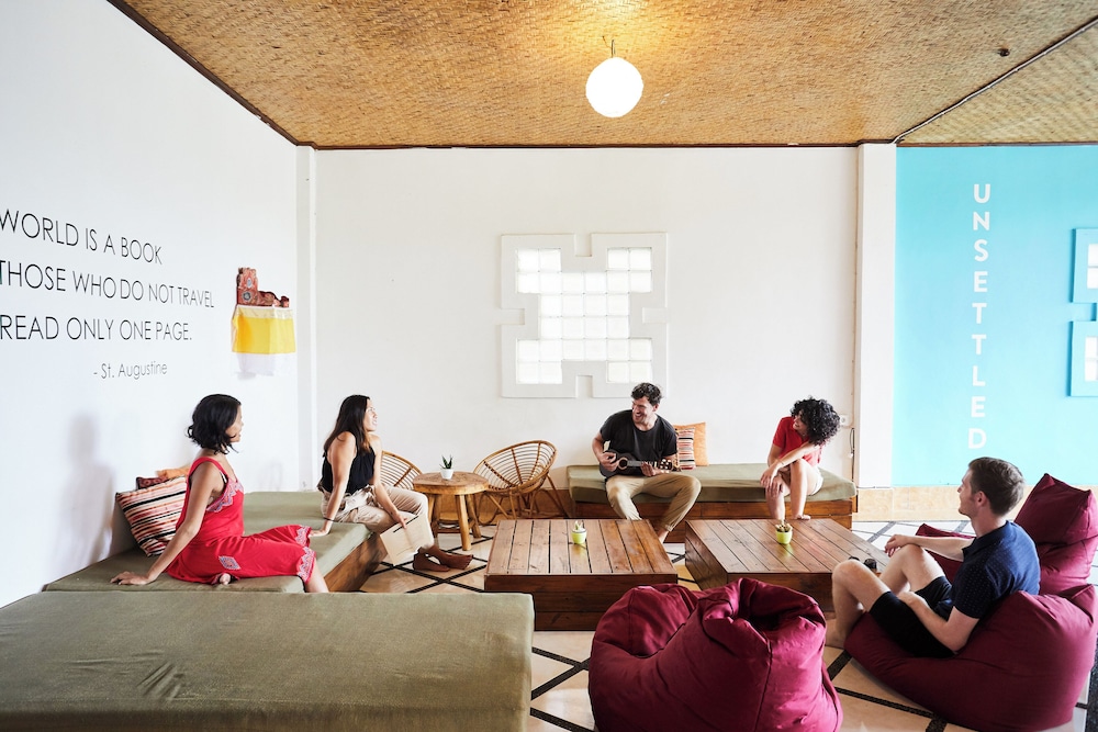 Outpost Ubud Coliving Suites (ex. Kertiyasa Bungalow) 23/45