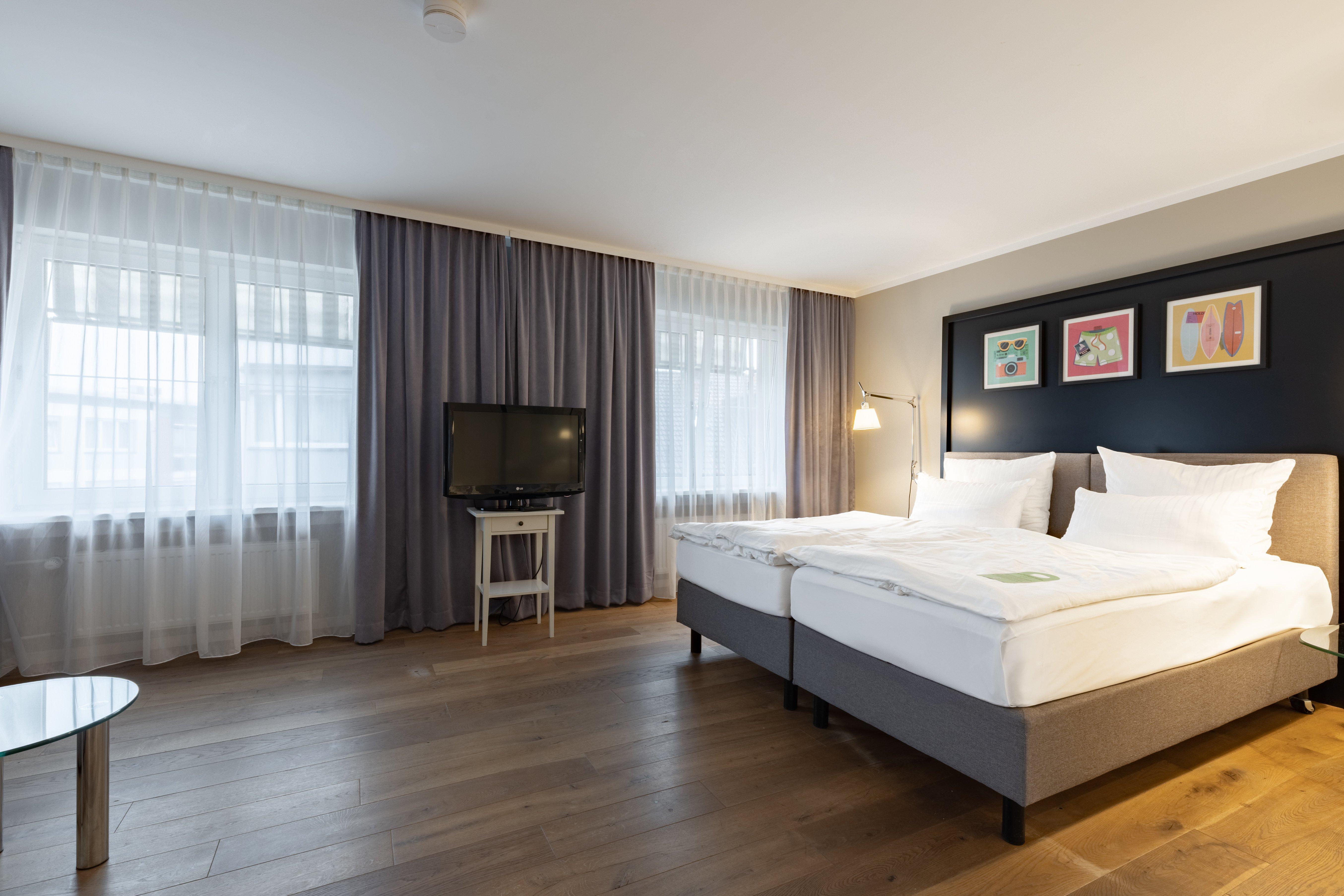 غرفة بريميوم ثلاثية