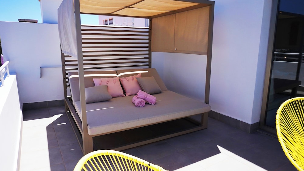 استوديو سوبيريور بسريرين منفصلين بإطلالة على البحر بشرفة مع أريكة، Apartamentos Typic Marina Playa - Adults Only 8/10