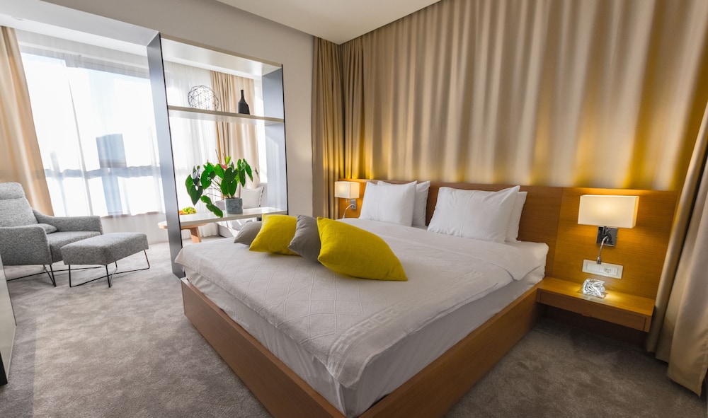 Hotel Harmonia By Dukley 36/64