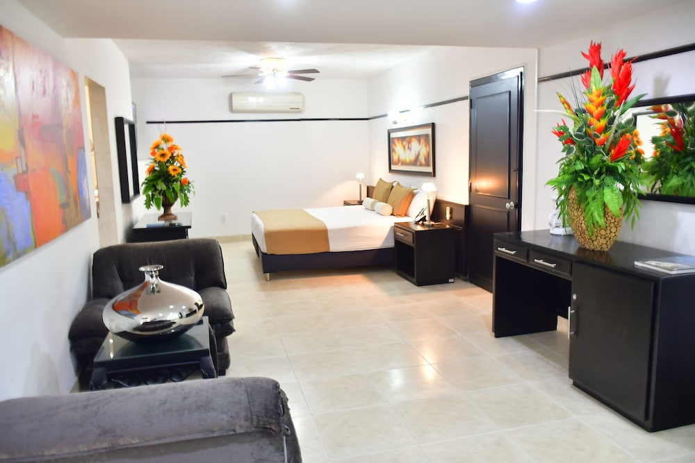 Hotel Tonchala 45/58