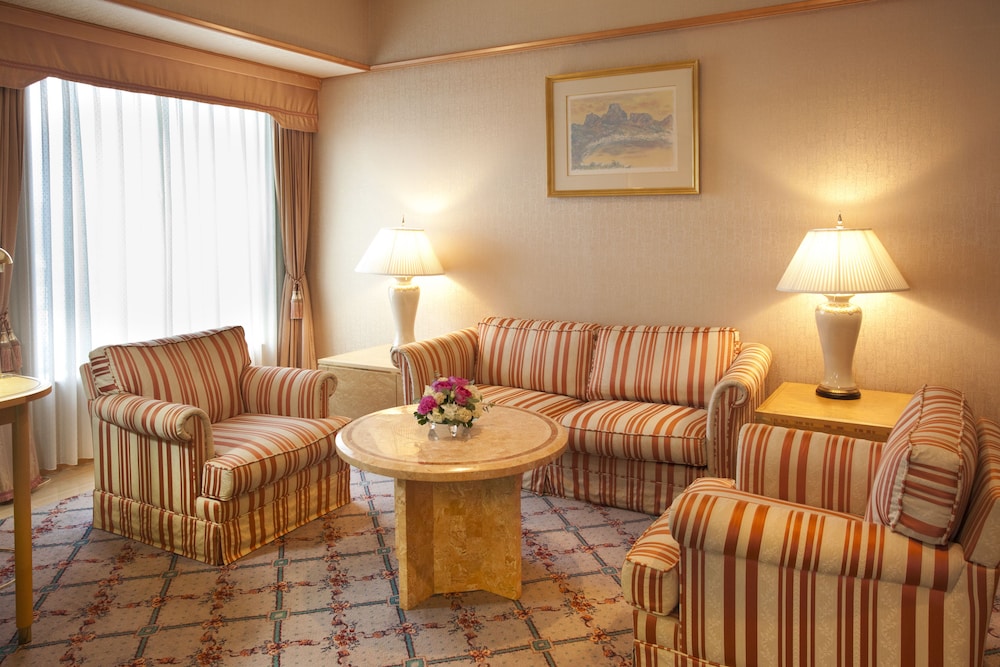 Rembrandt Hotel Oita Formerly Oita Toyo Hotel 38/60
