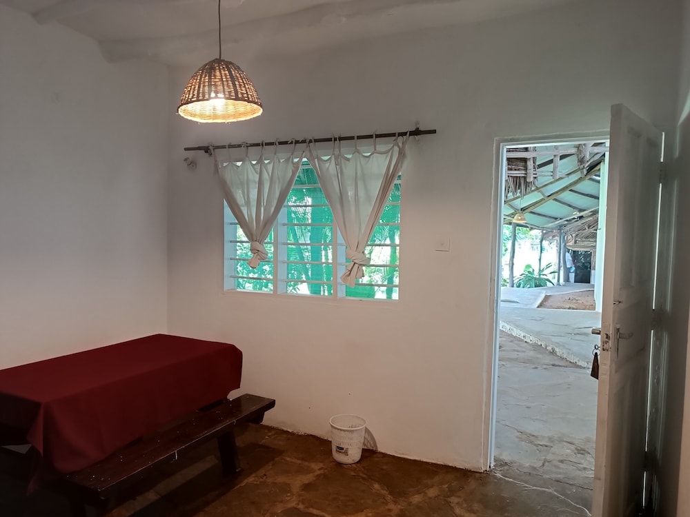 Travellers Inn Resort Malindi 13/34