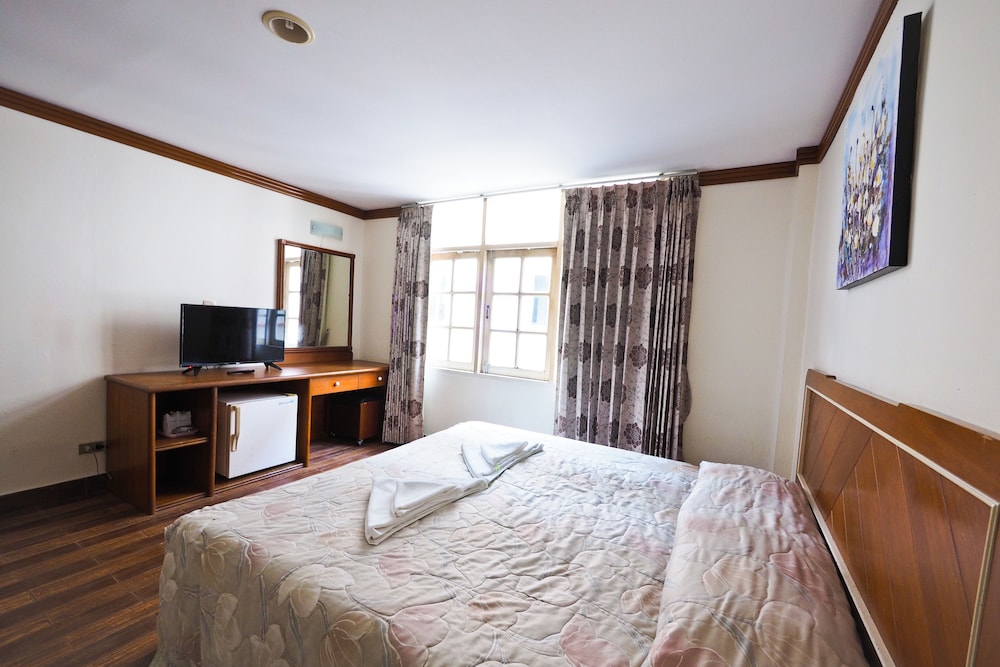 THE PAISIRI HOTEL 17/47