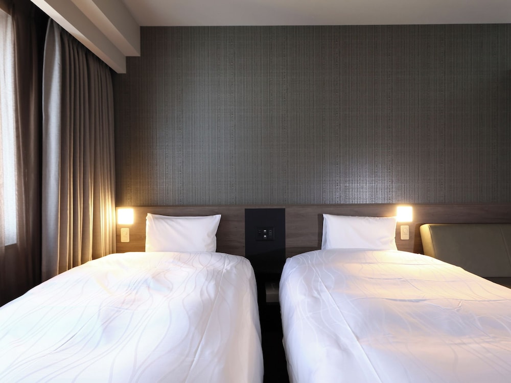 STANDARD, TWIN BEDS