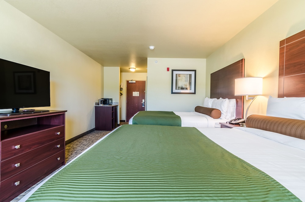 غرفة بسريرين كوين، Cobblestone Hotel & Suites - Paxton 3/9