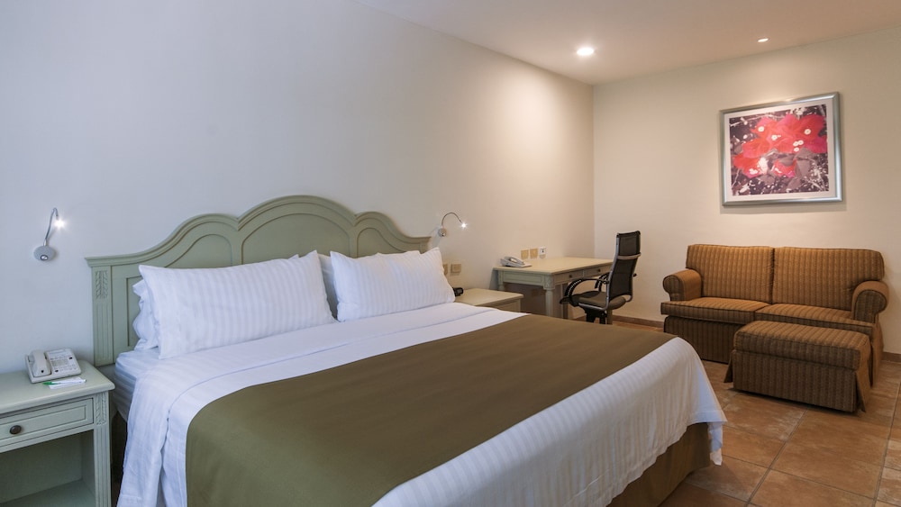 Premium, King Bed