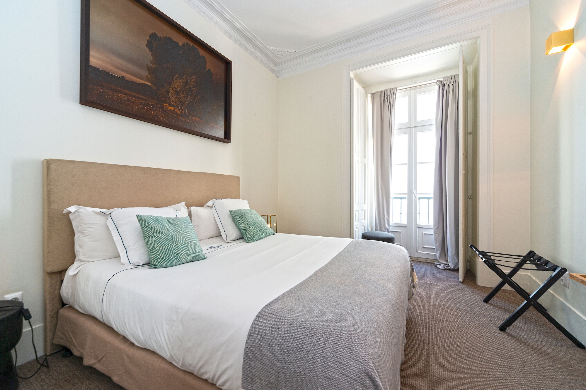 Deluxe, Suite, King Bed, Square View