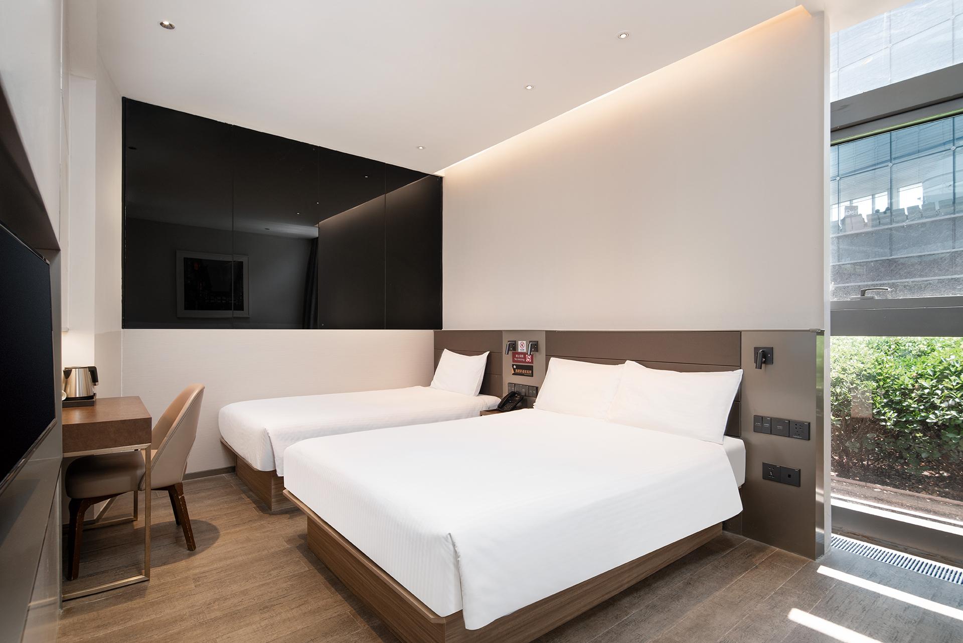 Room, Twin Beds, No Window