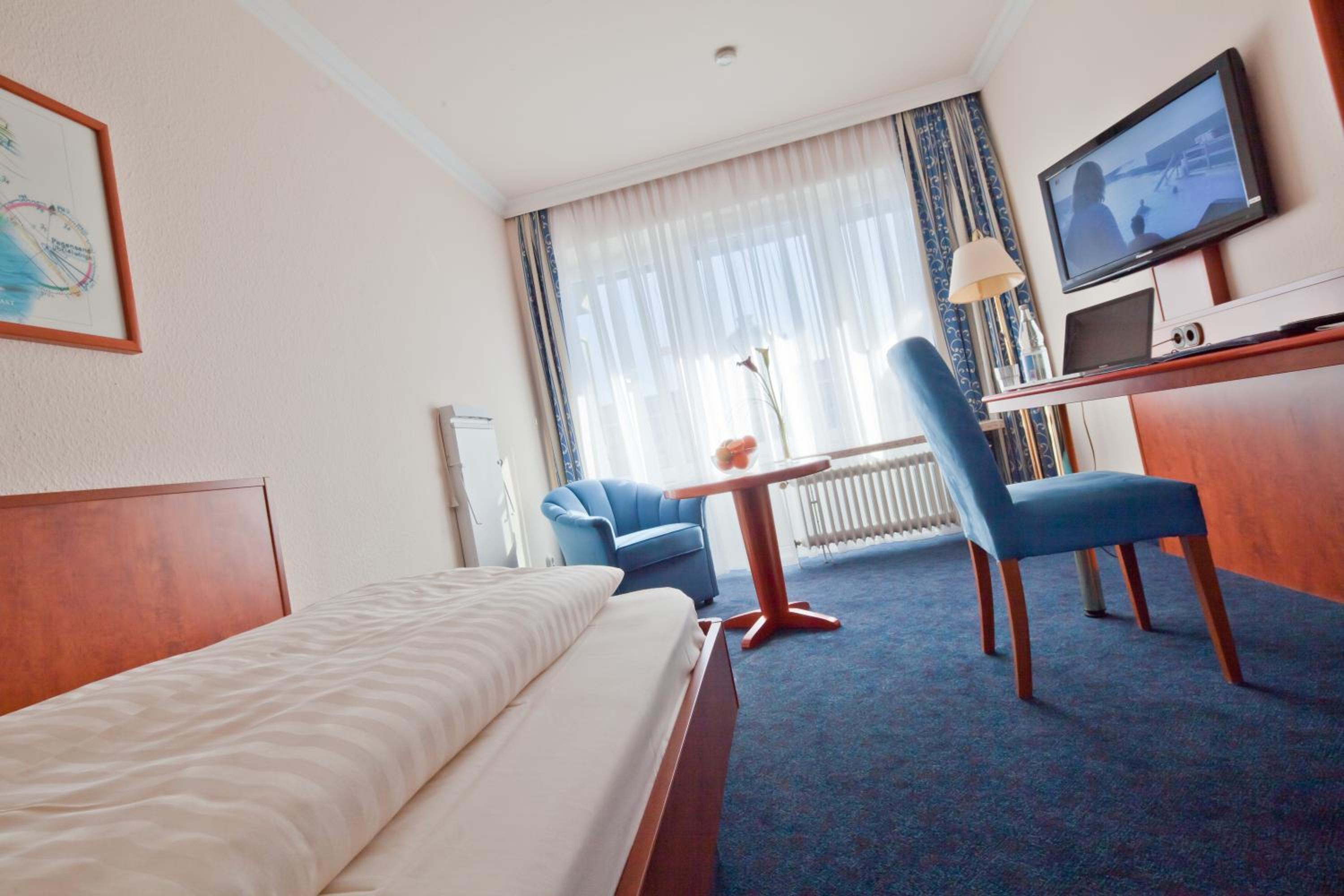 Room, Single