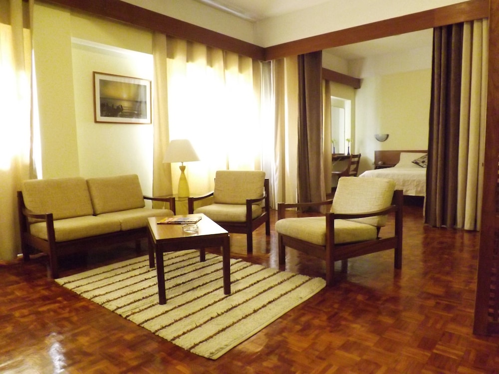 Apart Hotel Avenida 25/40