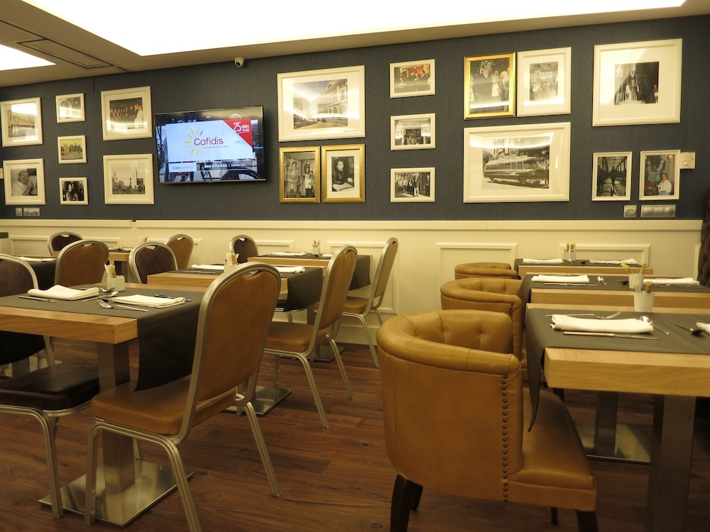 Hotel Catedral 47/59