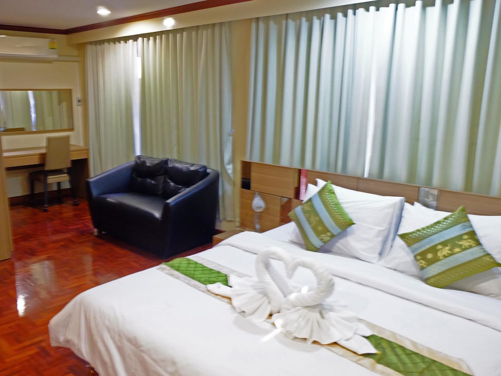 Lanna Tree Boutique Hotel 33/73