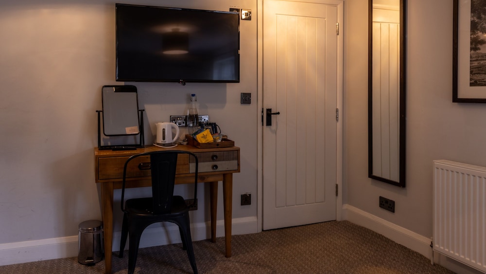 The Exeter Inn 41/51