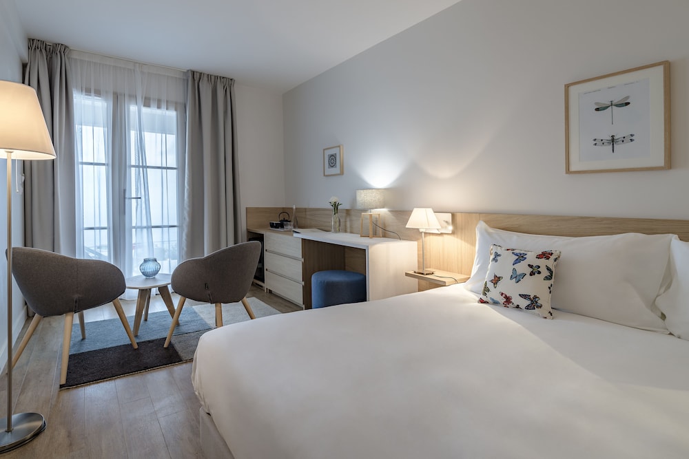 La Villa Douce 12/68
