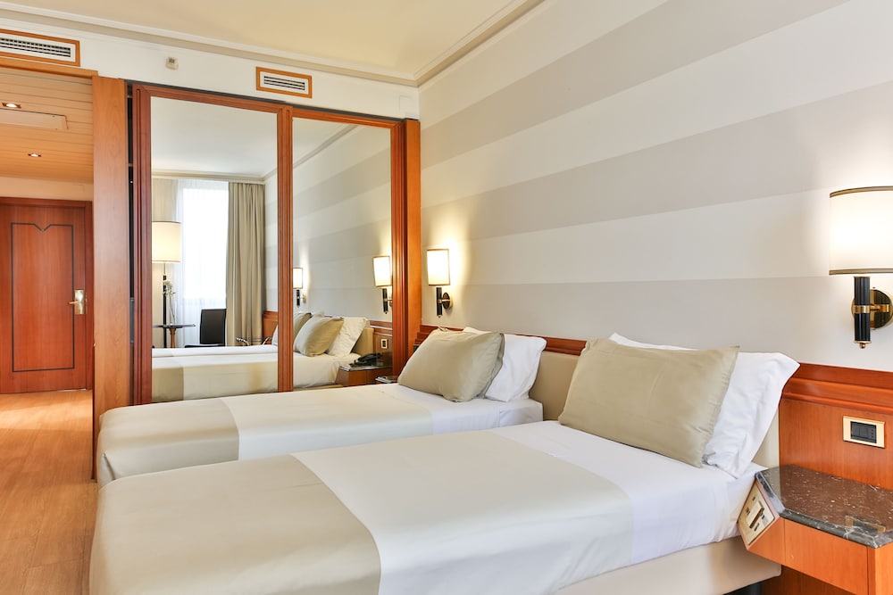 Hotel Leon d Oro 25/79