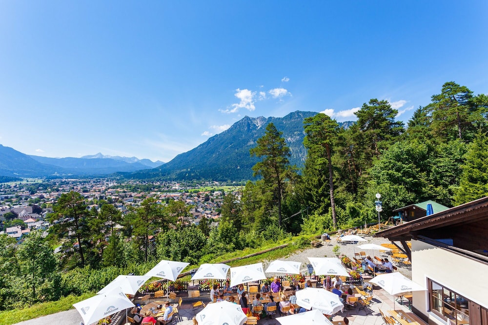 Landhotel and Berggasthof Panorama 42/50
