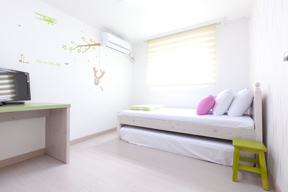 Wow Hills Guest House 14/50
