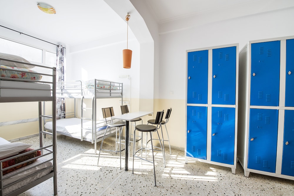 Safestay Athens 24/28