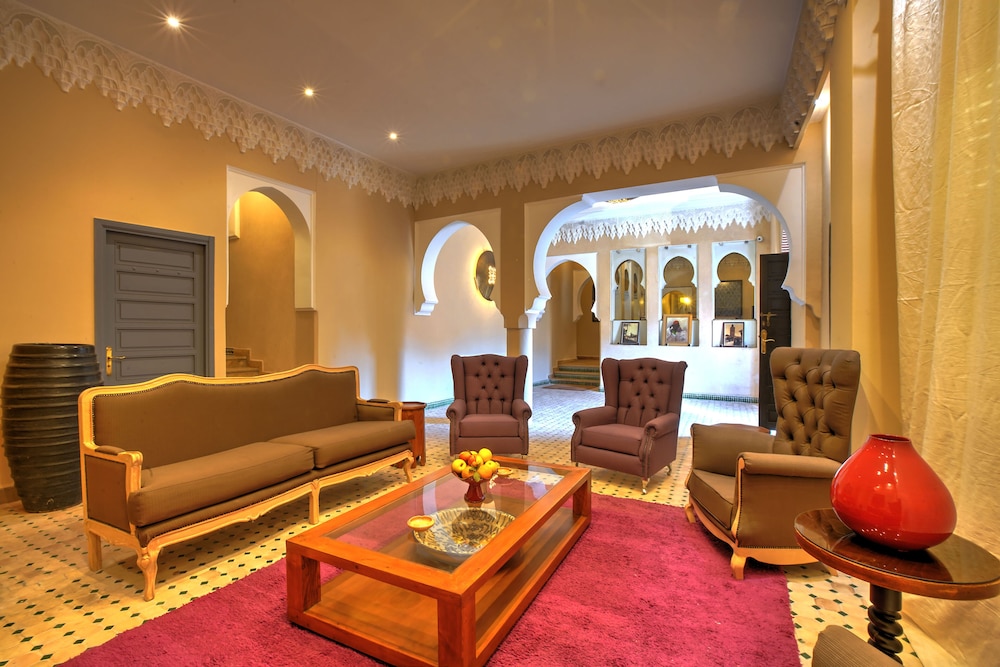 Ksar Anika 19/42