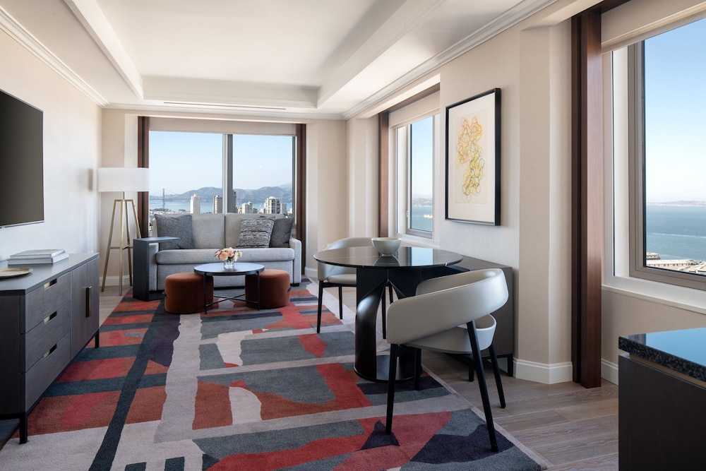 Four Seasons Hotel San Francisco at Embarcadero 32/50