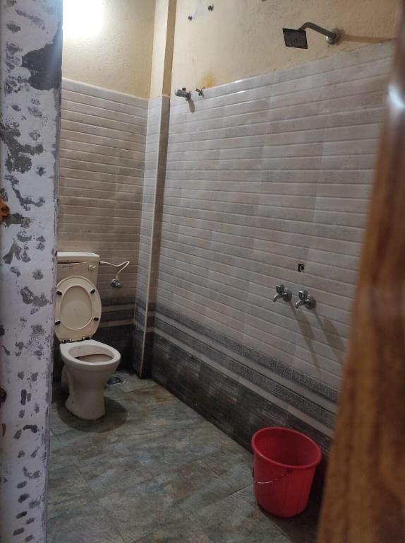 Hotel Soorya International 22/24