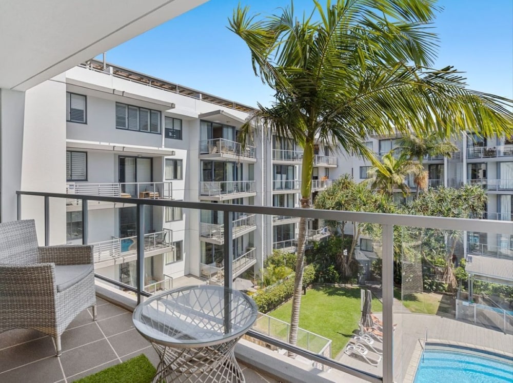 Swell Resort Burleigh Beach 6/50
