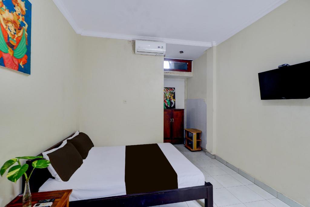 Hotel O Bali near Beachwalk Shopping Center formerly Budget Door Legian Inn 52/63