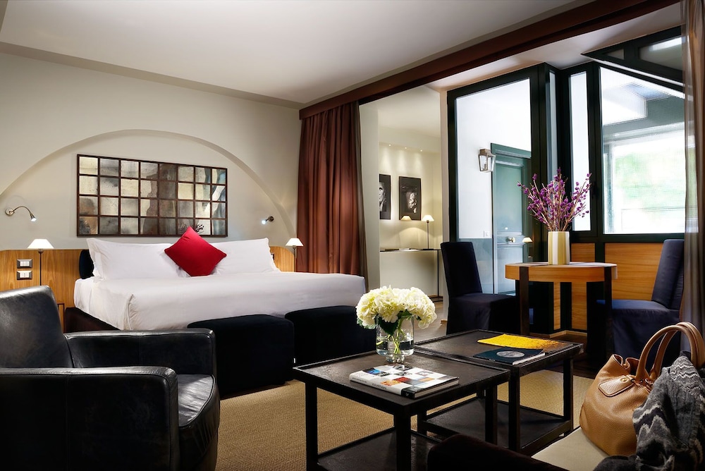 Margutta 54 Luxury Suites 13/19