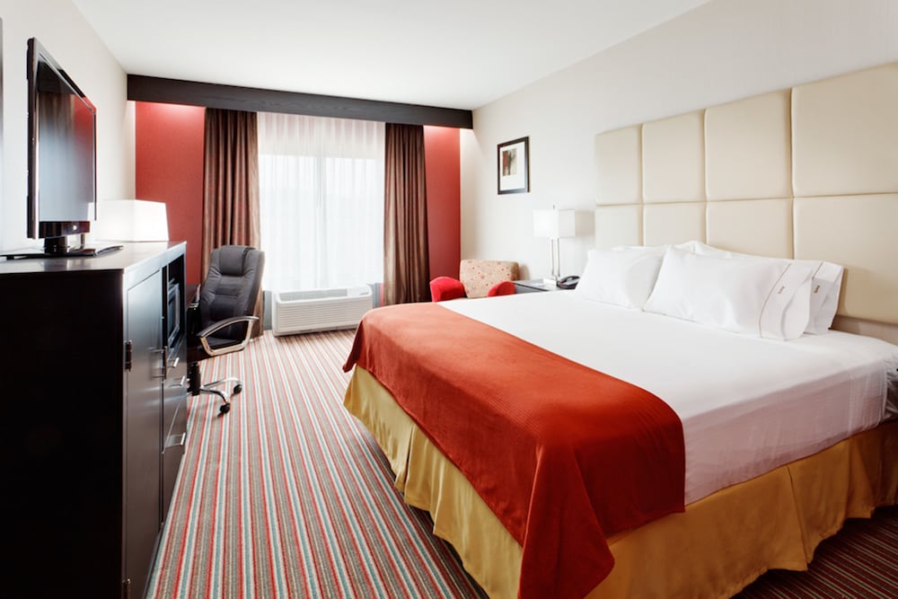 Holiday Inn Express Hotel Suites York Ne Market Street 11/46