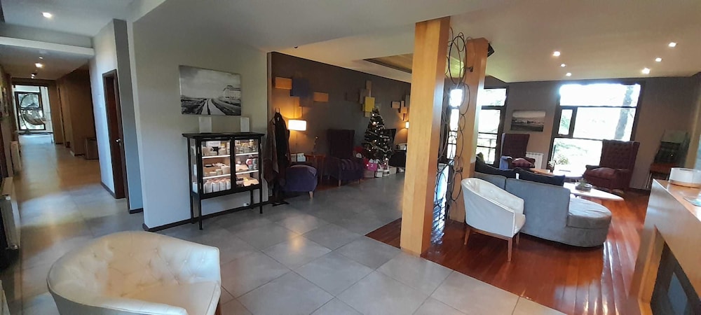 Boutique Hotel And Cabanas Bosque de Nahuel 27/78