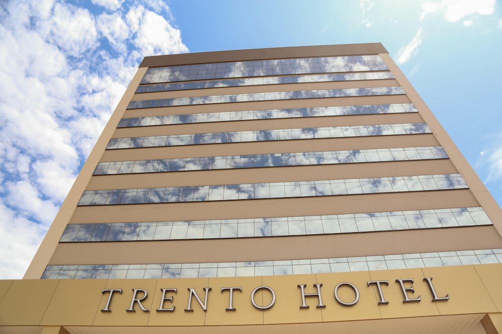 Trento Guaira Hotel by Unna 2/17