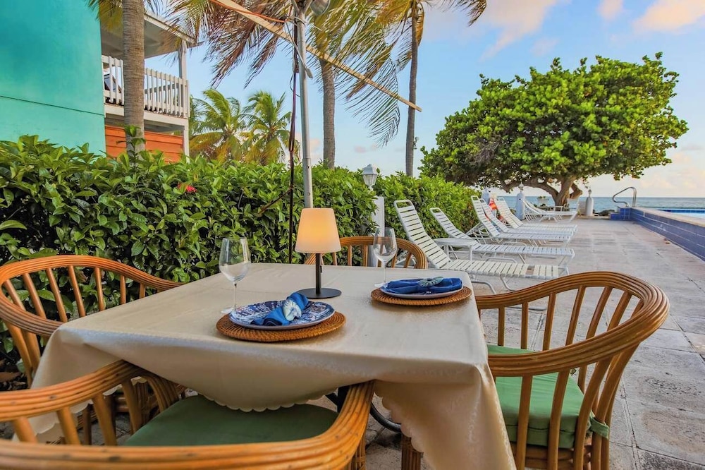Tamarind Reef Resort Spa & Marina 28/50