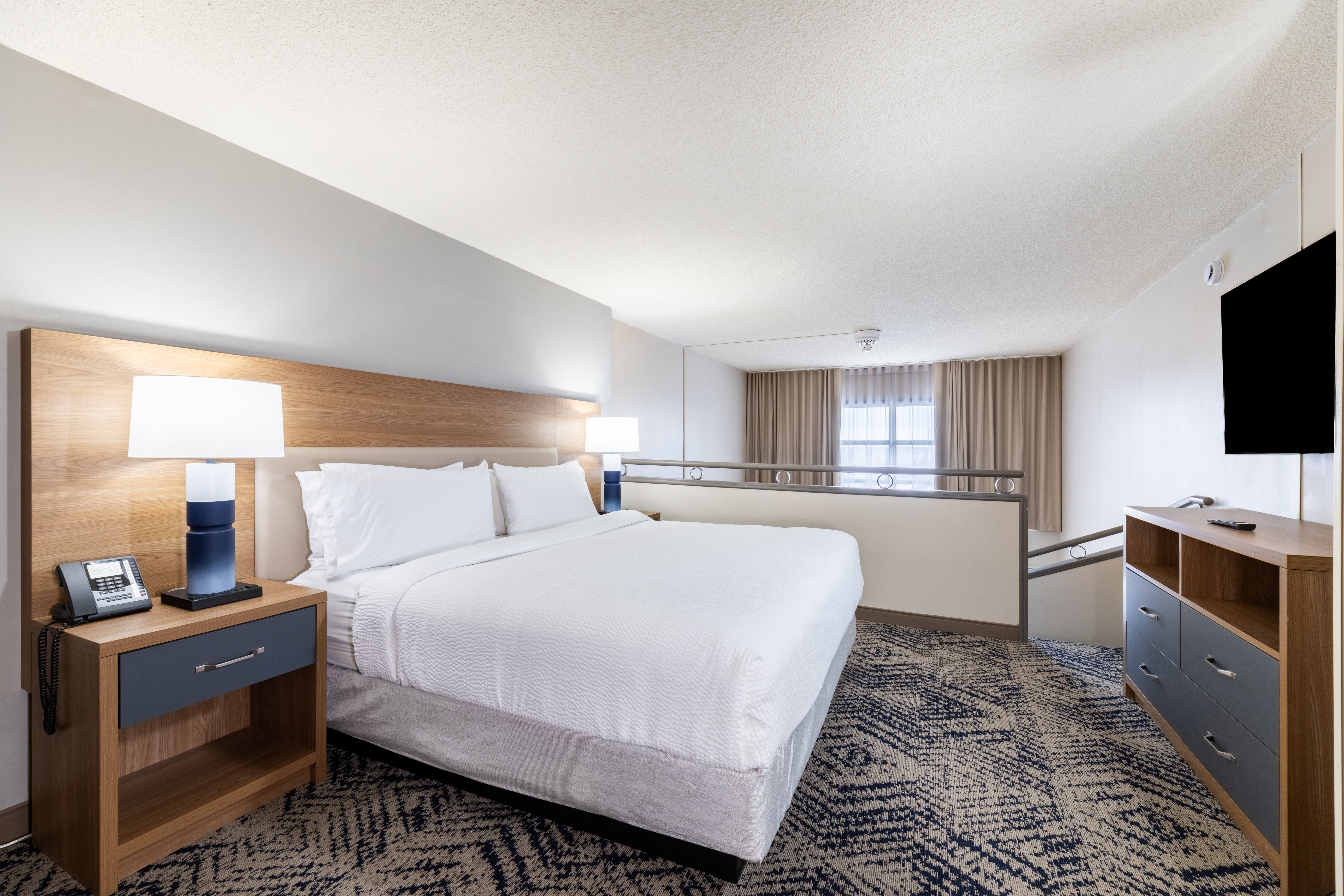 Holiday Inn Hotel And Suites London 16/50