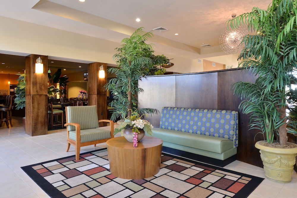 Holiday Inn Montgomery Airport South 44/80