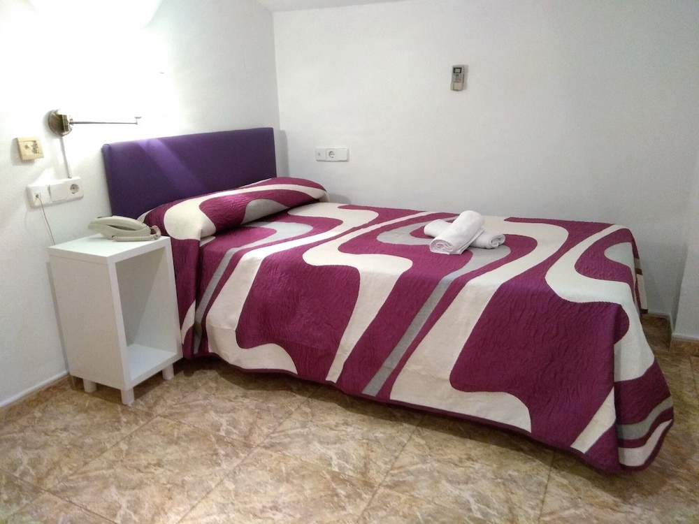 Hotel Restaurante Campomar 4/42