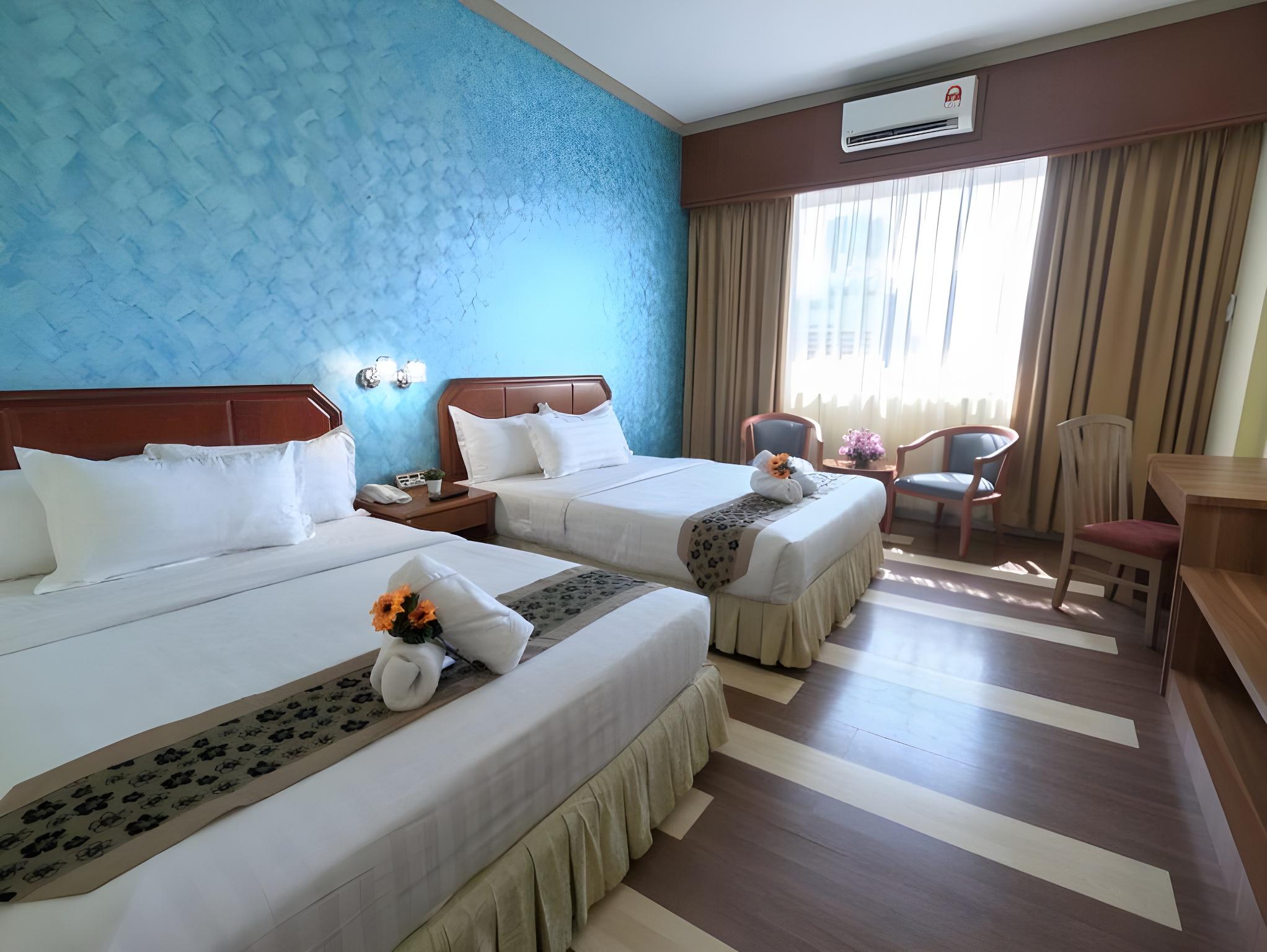 غرفة ديلوكس عائلية بسريرين كوين، Hotel Sandakan 2/2