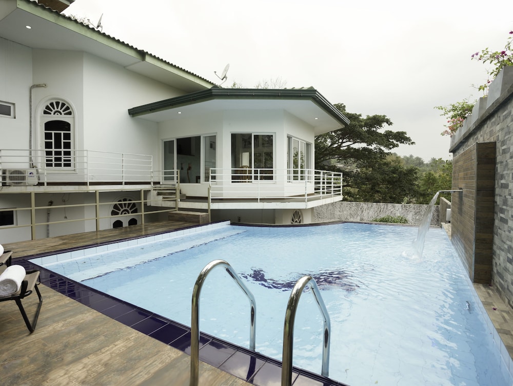 Winter Villa photo3