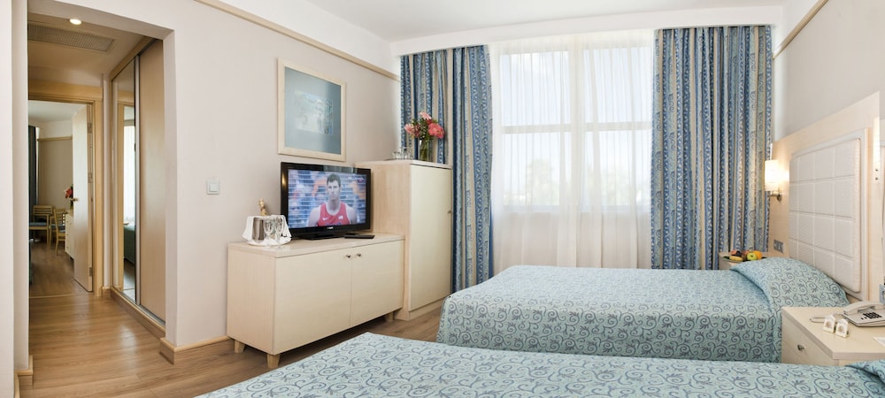 Vonresort Golden Coast 32/79