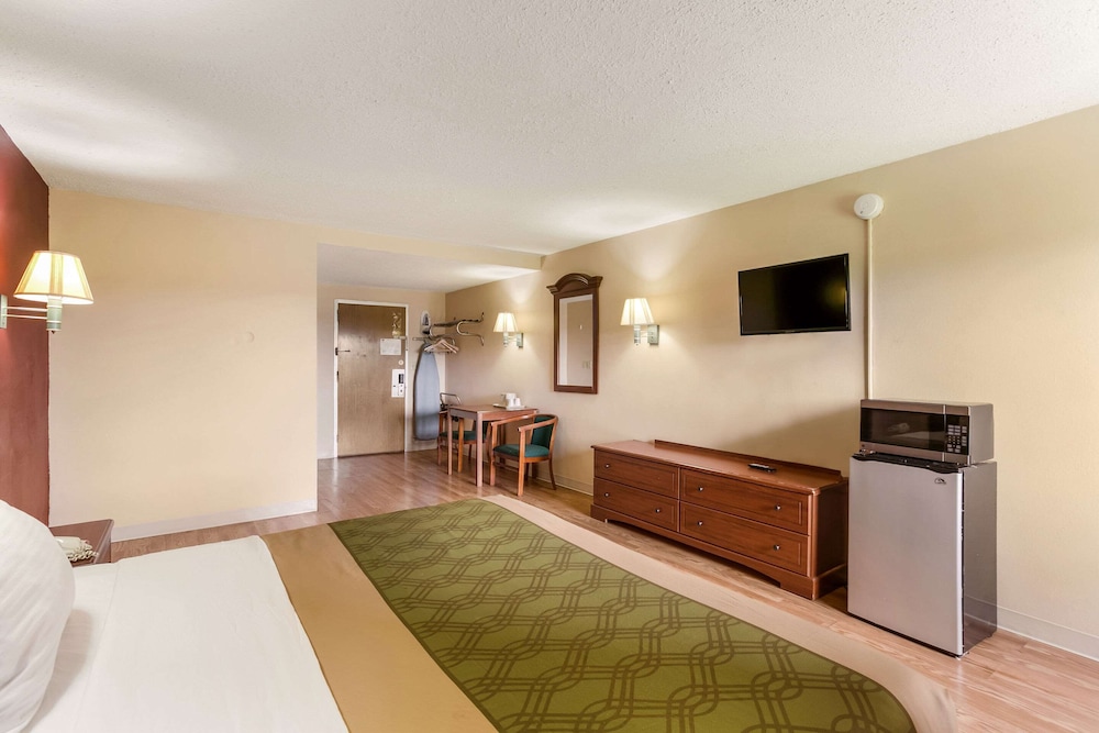 Inn at York 23/40