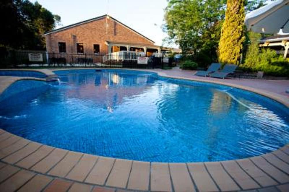 MERCURE PORT OF ECHUCA 5/60