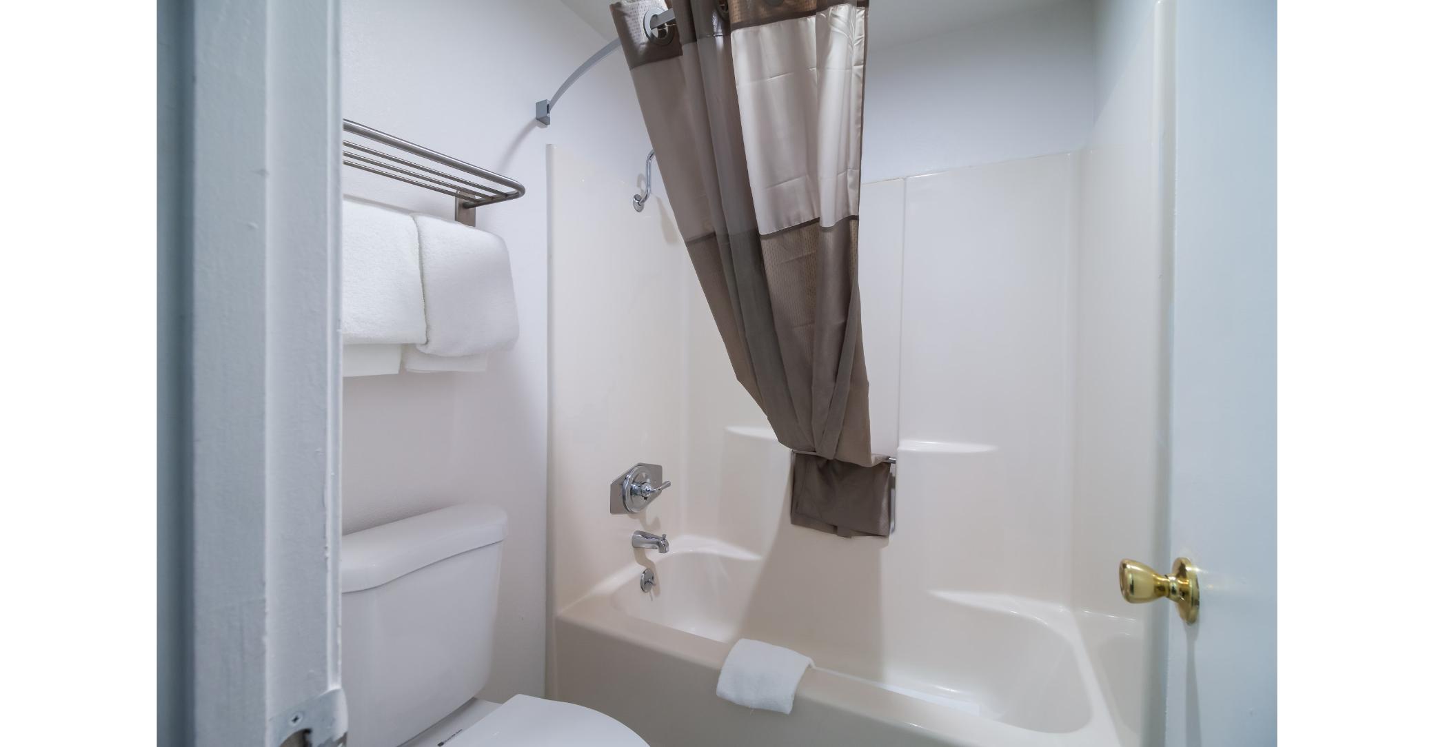 Room, Double Bed, Accessible, Motel6 Arlington Heights, IL - Chicago North Central 4/5