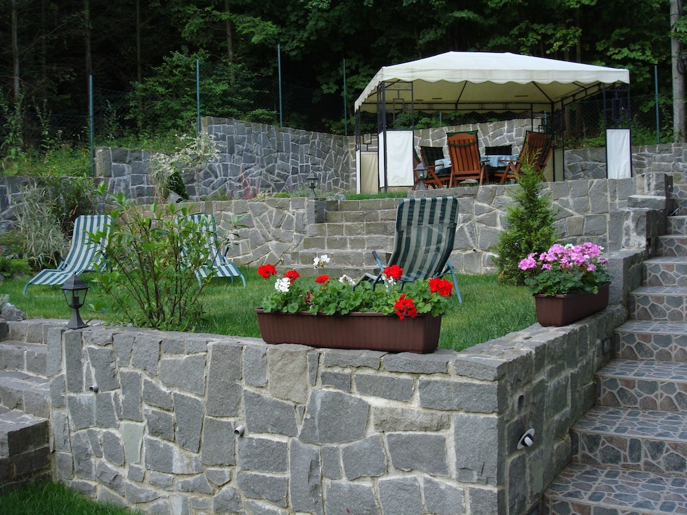 Penzion Zlaty Jelen 35/50