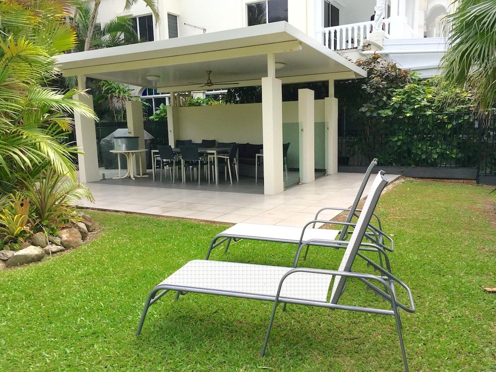Melaleuca Resort 9/72