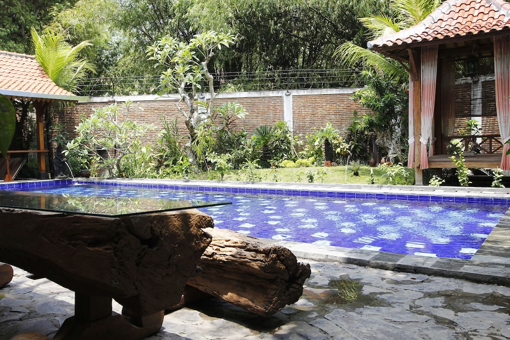 Joglo Mandapa Boutique Hotel and Resto 29/36