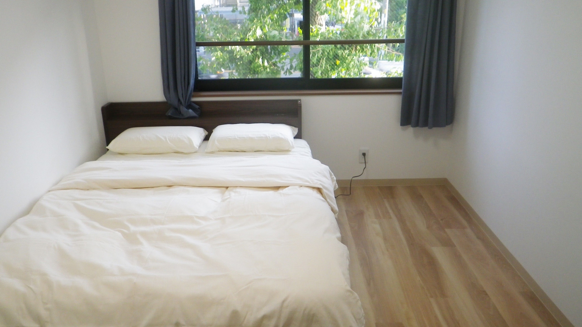 ECONOMY, DOUBLE BED